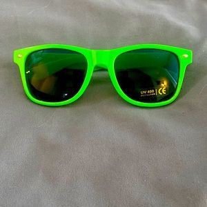 Neon Green Sunglasses UV400 protection. Lenses Provide 100% UVA& UVB Protection